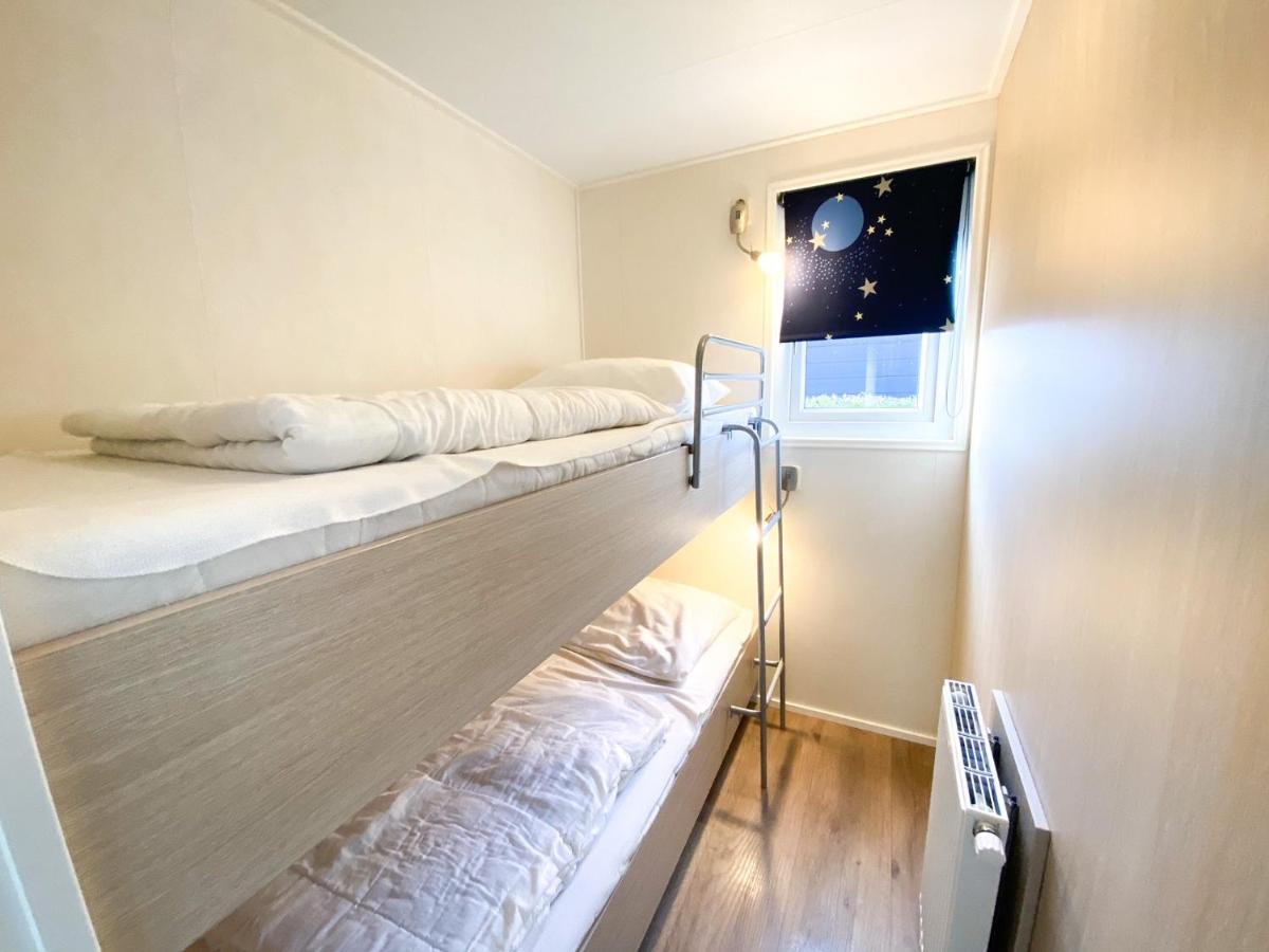 Kindvriendelijk Chalet Voor 6 Personen Se05 Serooskerke  Exteriör bild